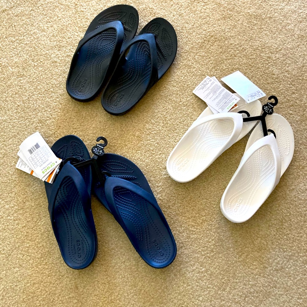 Croc’s Lot of 3 Back, White, Navy Brand New with Tags!